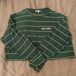 Green long sleeve crop top